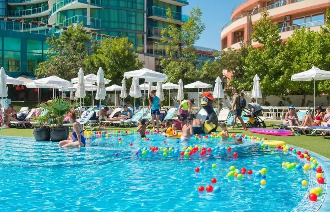 Apartment Paradise Delux In Primorsko Del Sol